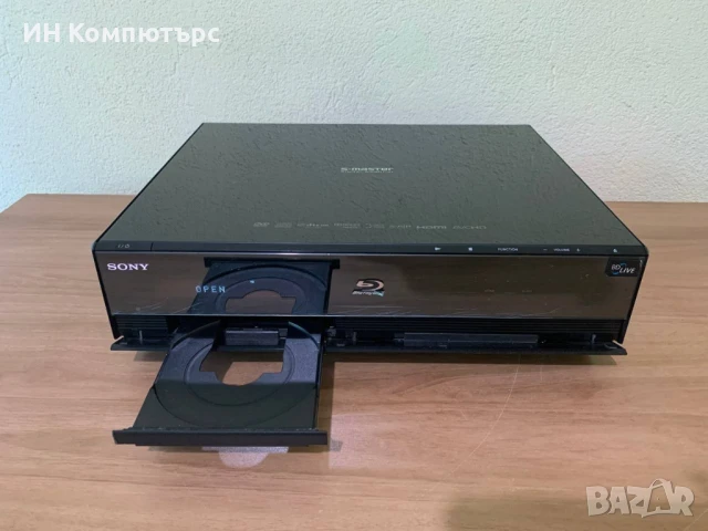 Продавам блурей плеър Sony HCD‑IT1000, снимка 2 - Плейъри, домашно кино, прожектори - 51159476