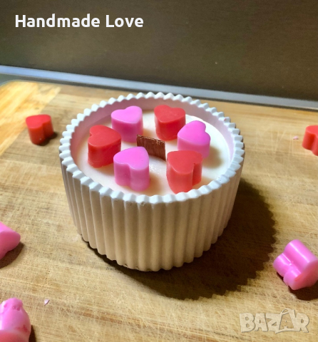 Соева свещ „Handmade love”🩷💙  , снимка 1 - Декорация за дома - 44588935