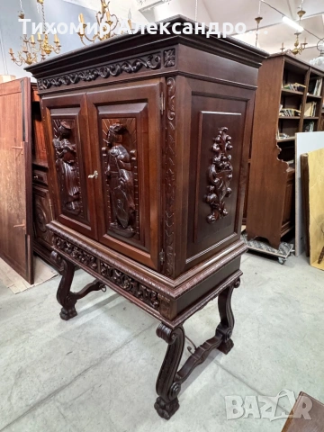 Уникален бар - шкаф от дъбов масив, снимка 4 - Шкафове - 54118202