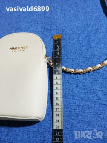 Дамска чантичка , снимка 3 - Чанти - 53905503