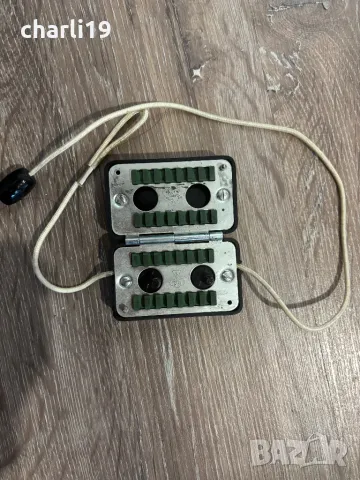 Старинна машинка за заточване на бръснарски ножчета, снимка 8 - Антикварни и старинни предмети - 48874156