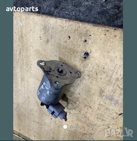 Renault megane 1.9dci 102ks 2000година EGR клапан, снимка 3 - Части - 40461415
