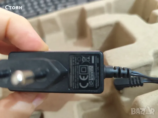 Суич D-Link DES-108/E, 100Mbps, 8x 10/100Mbps, снимка 5 - Суичове - 56549643
