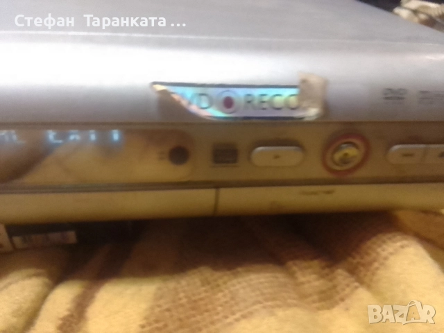 записващо устройство DVD Phillips , снимка 2 - Плейъри, домашно кино, прожектори - 51841824