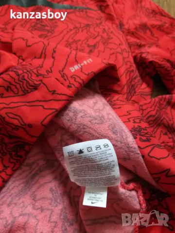 Nike - страхото юношеско горнище КАТО НОВО, снимка 6 - Детски анцузи и суичери - 48360139