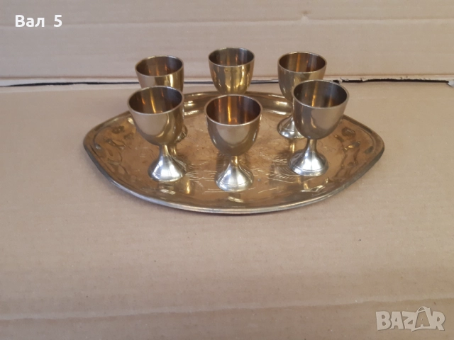 Стар красив бронзов сервиз за ликьор , ракия и други, снимка 2 - Антикварни и старинни предмети - 52415470