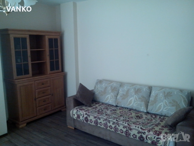 Диван , снимка 2 - Дивани и мека мебел - 52819169