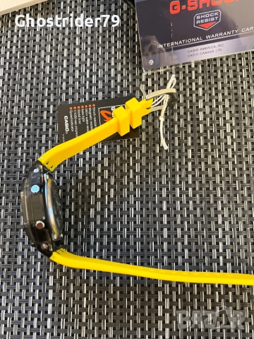 Custom Casio G-Shock GA-2100 CasioOak Yellow Smoke Edition. Brand New , снимка 3 - Мъжки - 52859055