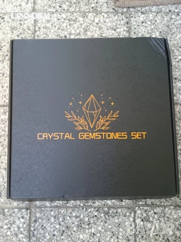 Нов комплект с 55 кристала, снимка 2 - Бижутерийни комплекти - 50914330