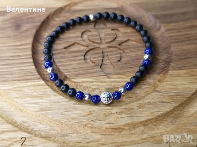 Дамска/ мъжка гривна естествени камъни оникс, лапис лазули и сребърни елементи с Лого, снимка 2 - Гривни - 35603764