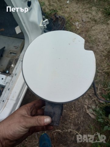 Капачка вратичка резервоар Фиат добло Опел комбо след 2010г, снимка 2 - Части - 42317525