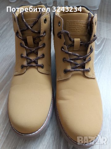 Мъжки зимни обувки Levi Strauss
