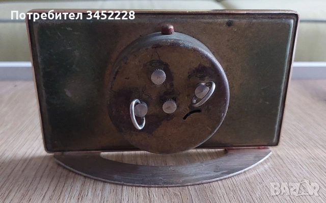 Часовник настолен механичен , снимка 4 - Антикварни и старинни предмети - 54169188