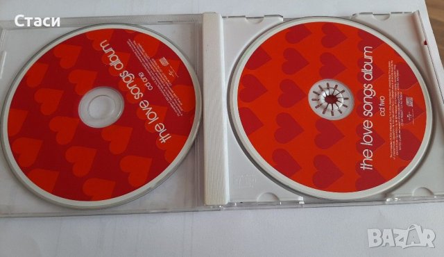 Комплект от два СД диска с романтична музика