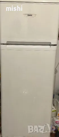 Хладилник с фризер Zanussi