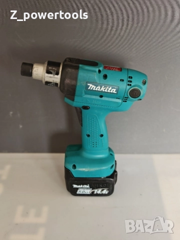 Makita DFT126F – Професионален винтоверт + зарядно + 2 батерии, снимка 3 - Винтоверти - 52301674