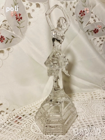кристална статуетка , снимка 4 - Статуетки - 52639321