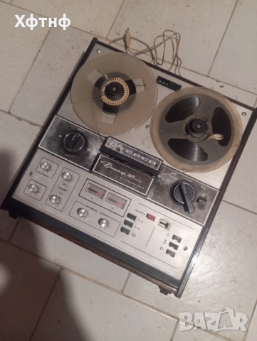 Продавам стерео ролков магнетофон Юпитер 202, снимка 2 - Ресийвъри, усилватели, смесителни пултове - 52981482