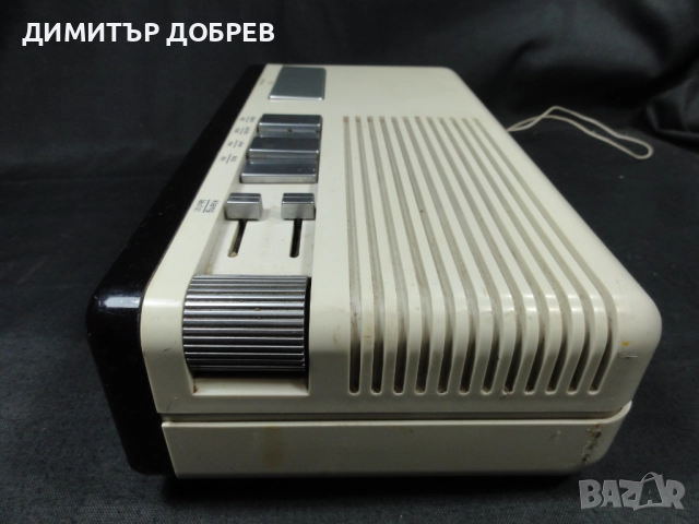 СТАР РЕТРО ТРАНЗИСТОР MW/FM РАДИО LED ЧАСОВНИК BLAUPUNKT MEGA CLOCK, снимка 7 - Радиокасетофони, транзистори - 52585413