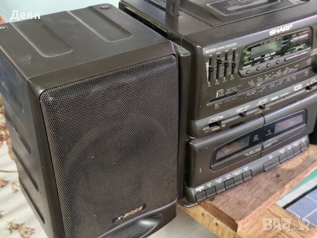 Sharp CD 555h ретро касетофон, снимка 3 - Радиокасетофони, транзистори - 51118099