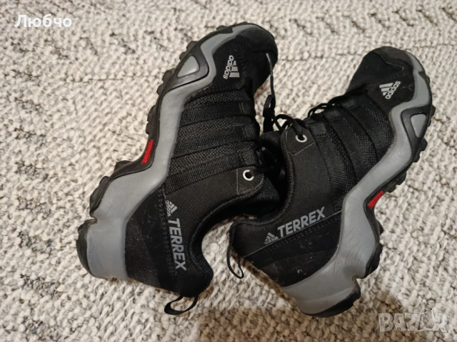 Дамски маратонки АДИДАС Терекс, снимка 4 - Маратонки - 53208019