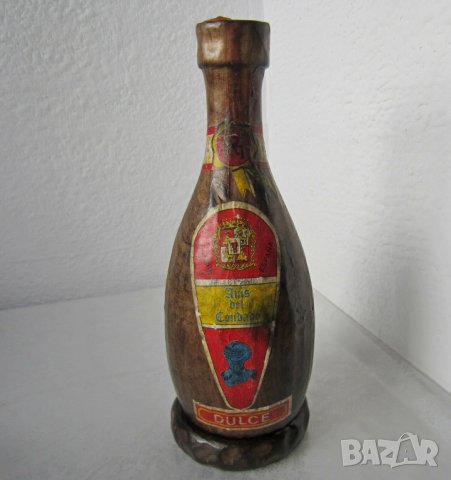 Керамика и различни фигури и Бутилка - кутия, скривалище, Испания, стара