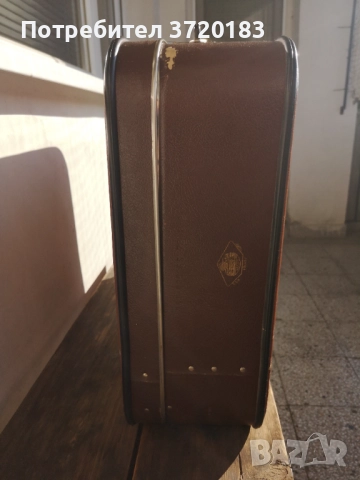 Ретро куфар от 70-те години, снимка 4 - Антикварни и старинни предмети - 52885052