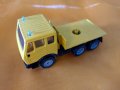 Метална количка Siku - 4210 Mercedes-Benz влекач в мащаб 1:55, снимка 2