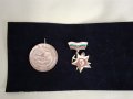 медал и значка , снимка 1