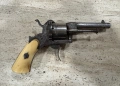 Стар револвер, снимка 1