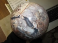 Голяма сфера от вулканичен ахат. Произход Мадагаскар. Тегло 10.6кг. Подходяща за медитация, йога, снимка 7