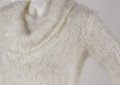 бял мек пуловер размер М нов, снимка 1 - Блузи с дълъг ръкав и пуловери - 34482238