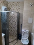 Тристаен обзаведен апартамент под наем!, снимка 9