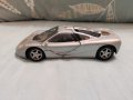 Метална количка Mclaren F1 Maisto Supercar collection 1/24, снимка 2