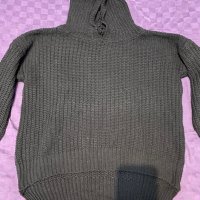 Дамски пуловер с качулка, снимка 1 - Блузи с дълъг ръкав и пуловери - 42748656