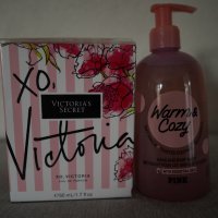 Комплект Victoria's Secret Eau De Parfum, снимка 1 - Дамски парфюми - 37179541