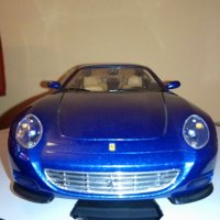 Ferrari 1:18 -612 Scaglietti Hot whеels , снимка 1 - Колекции - 32039182