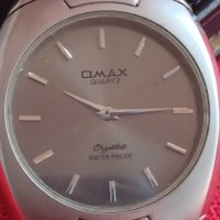 Фешън модел дамски часовник QMAX QUARTZ CRISTAL WATERPROOF много красив дизайн 38013, снимка 4 - Дамски - 40754719
