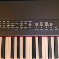 Yamaha CP33 stage piano, снимка 2 - Синтезатори - 44803141
