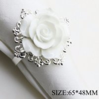 бяла роза пръстен халка декорация за трапезата на салфетки и кърпи , снимка 1 - Аксесоари за кухня - 31685462