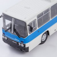 Ikarus 250.59 автобус 1977 - мащаб 1:43 на Съветски Автобуси нов в кутия Икарус от метал, снимка 17 - Колекции - 37865239