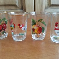 Стъклени чаши чашки , снимка 2 - Антикварни и старинни предмети - 37685635