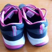 Дамски спортни обувки - Маратонки New feel НОВИ! №37 - 25см, снимка 13 - Маратонки - 29235973