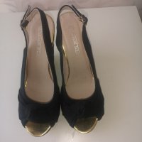 Обувки на платформа , снимка 4 - Дамски обувки на ток - 37992178
