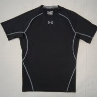 Under Armour UA Compression оригинална тениска XL спорт фитнес, снимка 1 - Спортни дрехи, екипи - 42591205