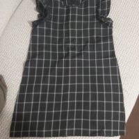 Детска рокля Sinsay + подарък пола пачка, снимка 1 - Детски рокли и поли - 44530521