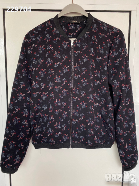 Дамско яке тип бомбър ONLY в Якета в гр. София - ID44698523 — Bazar.bg