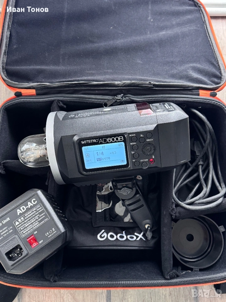 Продавам светкавица Godox, снимка 1