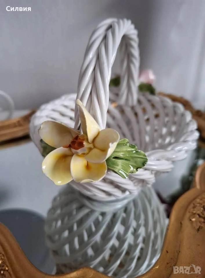 Порцеланова кошничка , снимка 1