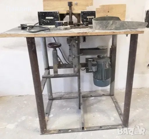 Дърводелска фреза + Фрезови глави и ножове монофазна, снимка 1